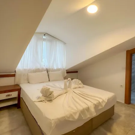 빌라 Tuna Oeluedeniz 4+1 Villa, Oezel Havuzlu,